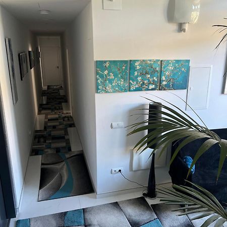 Ferienwohnung Castell Blau Roses Exterior foto