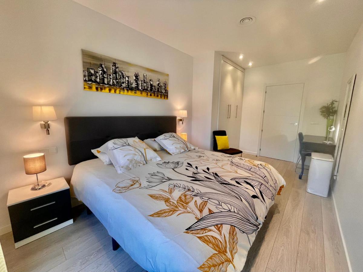 Ferienwohnung Castell Blau Roses Exterior foto